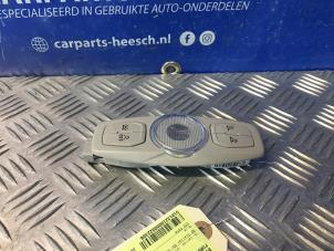 Gebruikte Binnenverlichting voor Ford Mondeo IV Wagon 1.6 EcoBoost 16V Prijs € 21,00 Margeregeling aangeboden door Carparts Heesch