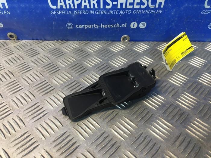 Gebruikte Sensor regen Volvo V40 (MV) 1.6 D2 Prijs € 50,00 Margeregeling aangeboden door Carparts Heesch
