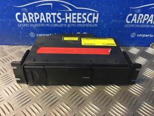 Gebruikte CD Wisselaar BMW 1 serie (E81) 118i 16V Prijs € 70,00 Margeregeling aangeboden door Carparts Heesch