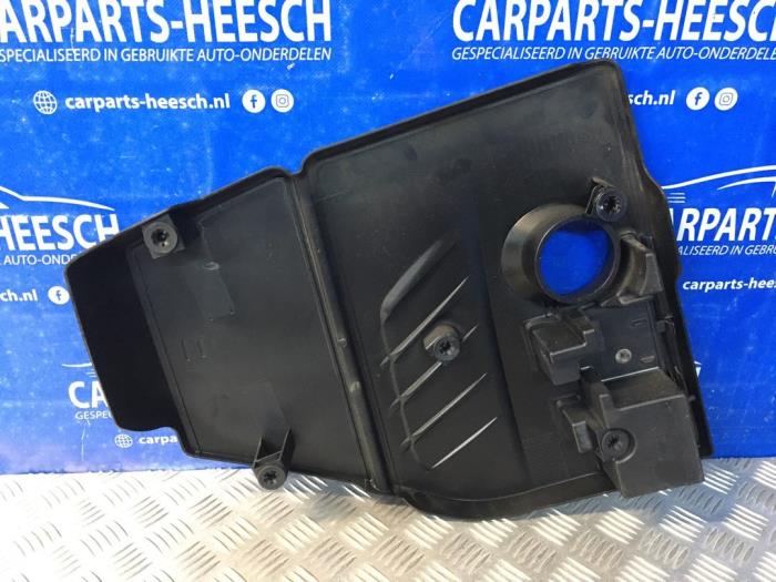 Afdekplaat motor van een BMW 1 serie (F20) 114i 1.6 16V 2012