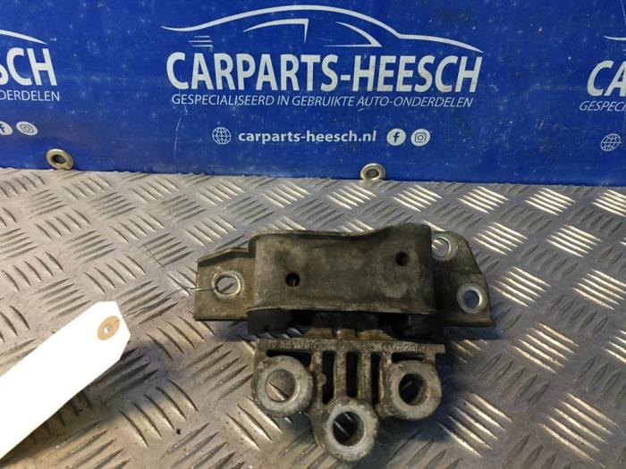 Gebruikte Motorrubber Fiat Grande Punto (199) 1.2 Prijs € 20,00 Margeregeling aangeboden door Carparts Heesch