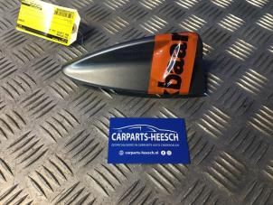 Gebruikte GPS Antenne BMW 3 serie Touring (E91) 318i 16V Prijs € 40,00 Margeregeling aangeboden door Carparts Heesch