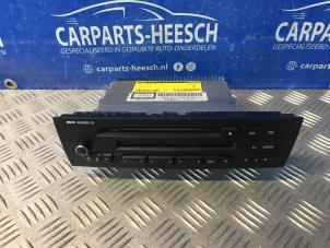 Gebruikte Radio CD Speler BMW 1 serie (E81) 116i 1.6 16V Prijs € 50,00 Margeregeling aangeboden door Carparts Heesch