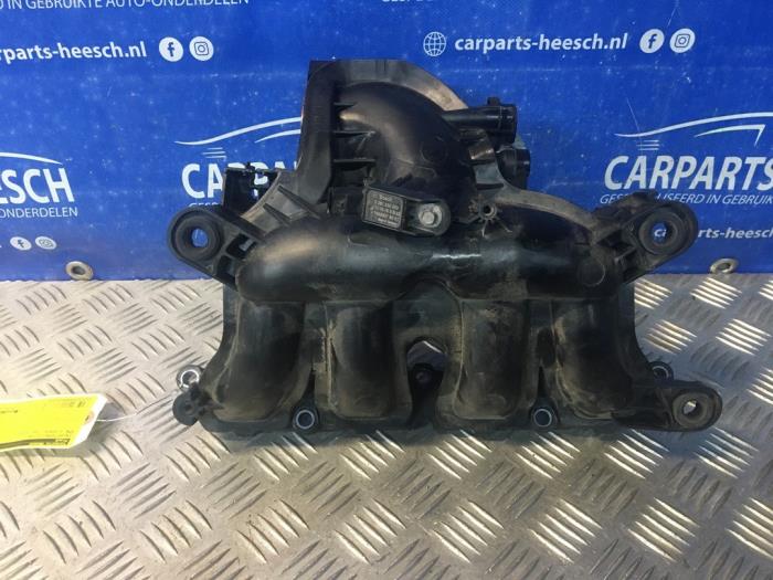 Gebruikte Spruitstuk Inlaat BMW 1 serie (F20) 116i 1.6 16V Prijs € 75,00 Margeregeling aangeboden door Carparts Heesch