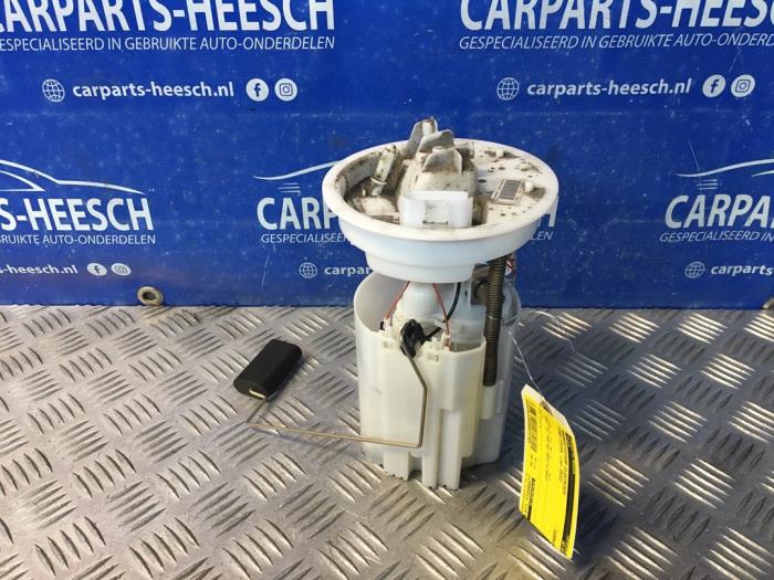 Gebruikte Tank element Pomp Ford Focus 3 1.6 EcoBoost 16V 150 Prijs € 40,00 Margeregeling aangeboden door Carparts Heesch