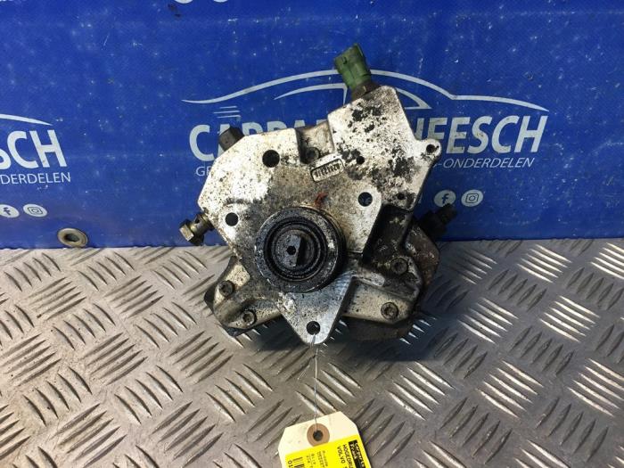 Gebruikte Hogedrukpomp Volvo S80 (AR/AS) 2.4 D5 20V 180 Prijs € 100,00 Margeregeling aangeboden door Carparts Heesch