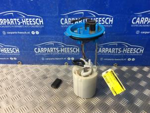 Gebruikte Tank element Pomp Volkswagen Tiguan (5N1/2) 2.0 TSI 16V 4Motion Prijs € 40,00 Margeregeling aangeboden door Carparts Heesch