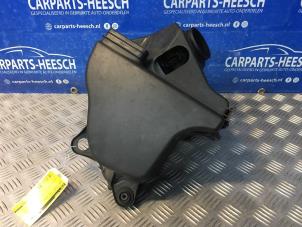 Gebruikte Luchtfilterhuis BMW 1 serie (E87/87N) 118i 16V Prijs € 40,00 Margeregeling aangeboden door Carparts Heesch