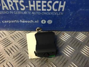 Gebruikte Remassistent sensor Ford Fiesta 6 (JA8) 1.0 EcoBoost 12V 100 Prijs € 31,50 Margeregeling aangeboden door Carparts Heesch