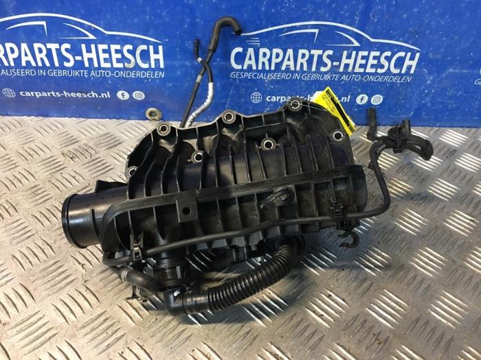 Gebruikte Inlaatspruitstuk Ford Fiesta 6 (JA8) 1.0 EcoBoost 12V 100 Prijs € 40,00 Margeregeling aangeboden door Carparts Heesch