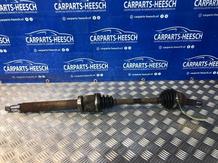 Gebruikte Steekas rechts-voor Ford B-Max (JK8) 1.0 EcoBoost 12V 100 Prijs € 75,00 Margeregeling aangeboden door Carparts Heesch