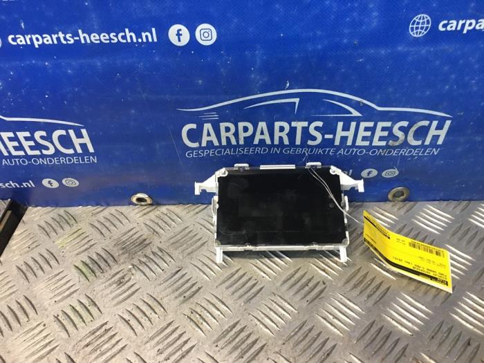 Gebruikte Display Interieur Ford Grand C-Max (DXA) 1.0 Ti-VCT EcoBoost 12V 125 Prijs € 35,00 Margeregeling aangeboden door Carparts Heesch