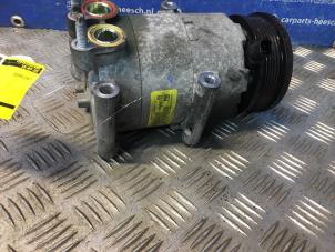 Gebruikte Pomp Airco Ford S-Max (GBW) 1.6 EcoBoost 16V Prijs € 65,00 Margeregeling aangeboden door Carparts Heesch