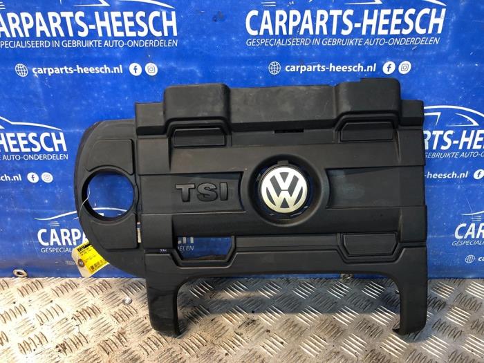 Gebruikte Afdekplaat motor Volkswagen Eos (1F7/F8) 1.4 TSI 16V Prijs € 35,00 Margeregeling aangeboden door Carparts Heesch