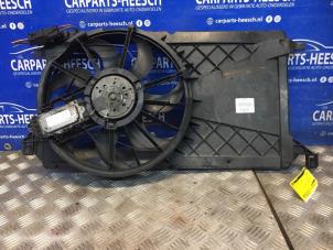 Gebruikte Fan Radiateur Volvo V50 (MW) 1.8 16V Prijs € 40,00 Margeregeling aangeboden door Carparts Heesch