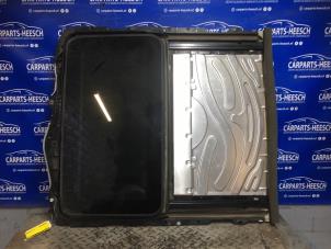 Gebruikte Schuifdak BMW 3 serie Touring (E91) 318i 16V Prijs € 250,00 Margeregeling aangeboden door Carparts Heesch