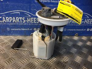 Gebruikte Tank element Pomp Ford EcoSport (JK8) 1.0 EcoBoost 12V 125 Prijs € 40,00 Margeregeling aangeboden door Carparts Heesch