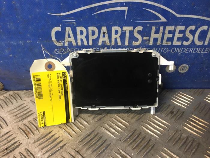 Gebruikte Display Interieur Ford Focus 3 Wagon 1.0 Ti-VCT EcoBoost 12V 100 Prijs op aanvraag aangeboden door Carparts Heesch