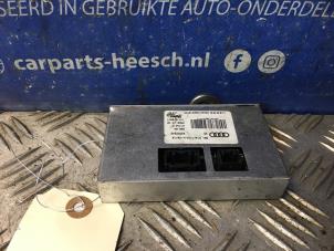 Gebruikte Verlichtings Module Audi A5 (8T3) 2.0 FSI 16V Prijs € 31,50 Margeregeling aangeboden door Carparts Heesch