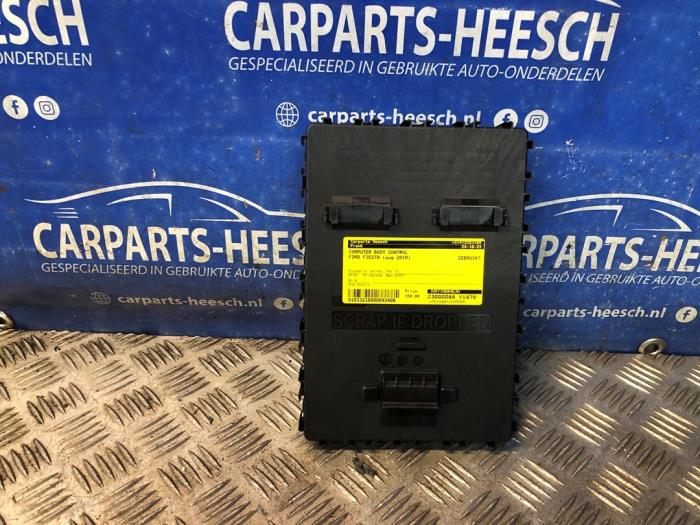 Gebruikte Computer Body Control Ford Fiesta 7 1.0 EcoBoost 12V 100 Prijs € 150,00 Margeregeling aangeboden door Carparts Heesch