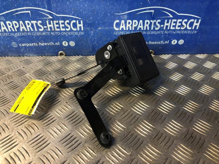 Gebruikte ABS Pomp Ford Fiesta 7 1.1 Ti-VCT 12V 75 Prijs € 250,00 Margeregeling aangeboden door Carparts Heesch
