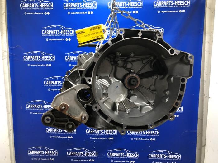 Gebruikte Versnellingsbak Ford C-Max (DXA) 1.5 Ti-VCT EcoBoost 150 16V Prijs € 750,00 Margeregeling aangeboden door Carparts Heesch