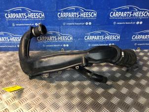 Gebruikte Aanzuigslang Lucht Ford Focus 3 Wagon 1.5 EcoBoost 16V 182 Prijs € 35,00 Margeregeling aangeboden door Carparts Heesch