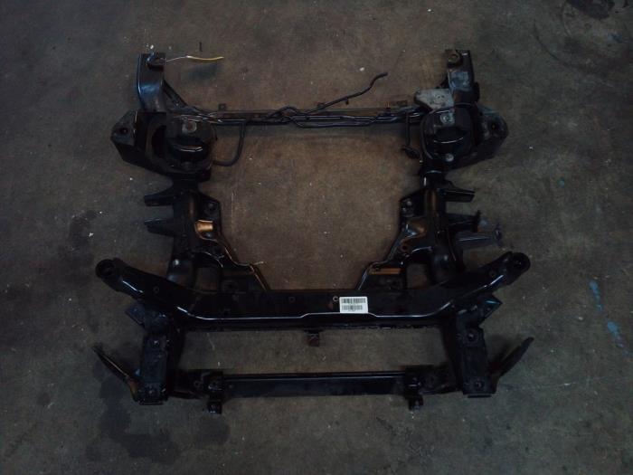 Gebruikte Subframe BMW X5 (E70) xDrive 30d 3.0 24V Prijs op aanvraag aangeboden door Carparts Heesch