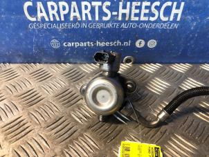 Gebruikte Hogedrukpomp Ford Focus 3 Wagon 1.0 Ti-VCT EcoBoost 12V 100 Prijs € 75,00 Margeregeling aangeboden door Carparts Heesch