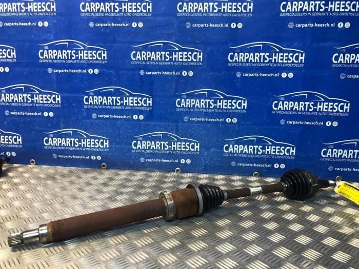 Gebruikte Steekas rechts-voor Ford B-Max (JK8) 1.0 EcoBoost 12V 100 Prijs € 75,00 Margeregeling aangeboden door Carparts Heesch
