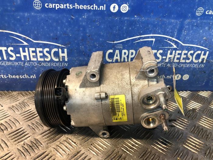 Gebruikte Aircopomp Ford Kuga II (DM2) 1.5 EcoBoost 16V 150 4x4 Prijs € 65,00 Margeregeling aangeboden door Carparts Heesch