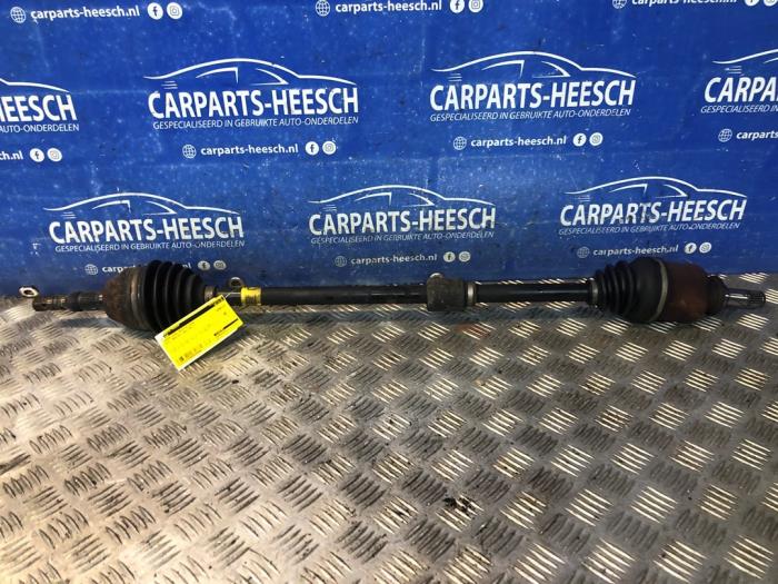 Gebruikte Steekas rechts-voor Opel Meriva (B) 1.4 Turbo 16V ecoFLEX Prijs € 50,00 Margeregeling aangeboden door Carparts Heesch