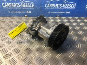 Gebruikte Servopomp BMW 1 serie (E81) 116i 1.6 16V Prijs € 50,00 Margeregeling aangeboden door Carparts Heesch