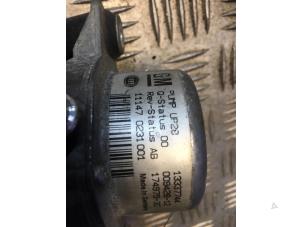 Gebruikte Vacuumpomp (Benzine) Opel Meriva 1.4 Turbo 16V Ecotec Prijs € 50,00 Margeregeling aangeboden door Carparts Heesch