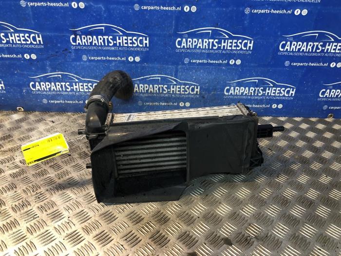 Gebruikte Intercooler Ford C-Max (DXA) 1.0 Ti-VCT EcoBoost 12V 125 Prijs € 100,00 Margeregeling aangeboden door Carparts Heesch