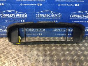 Gebruikte Luchtgeleider Ford Focus 3 Wagon 1.0 Ti-VCT EcoBoost 12V 125 Prijs op aanvraag aangeboden door Carparts Heesch