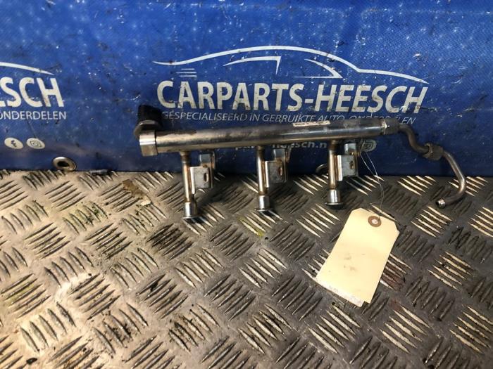 Gebruikte Verstuiver brug Ford Fiesta 6 (JA8) 1.0 EcoBoost 12V 100 Prijs € 35,00 Margeregeling aangeboden door Carparts Heesch
