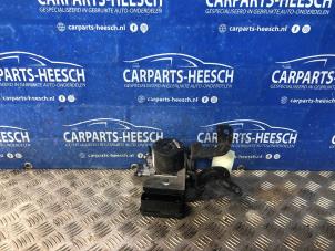 Gebruikte ABS Pomp Ford EcoSport (JK8) 1.0 EcoBoost 12V 140 Prijs € 200,00 Margeregeling aangeboden door Carparts Heesch