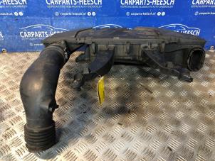 Gebruikte Luchtfilterhuis BMW X6 (E71/72) xDrive30d 3.0 24V Prijs € 75,00 Margeregeling aangeboden door Carparts Heesch