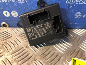 Gebruikte Module Centrale Deurvergrendeling Ford Focus 3 Wagon 1.0 Ti-VCT EcoBoost 12V 125 Prijs € 35,00 Margeregeling aangeboden door Carparts Heesch