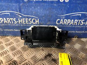 Gebruikte Display Interieur Ford Focus 3 Wagon 1.6 EcoBoost 16V 150 Prijs € 35,00 Margeregeling aangeboden door Carparts Heesch
