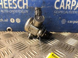 Gebruikte Hogedrukpomp Ford Focus 3 Wagon 1.0 Ti-VCT EcoBoost 12V 125 Prijs € 125,00 Margeregeling aangeboden door Carparts Heesch
