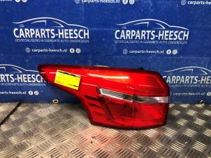 Gebruikte Achterlicht links Ford Focus 3 Wagon 1.0 Ti-VCT EcoBoost 12V 125 Prijs € 100,00 Margeregeling aangeboden door Carparts Heesch