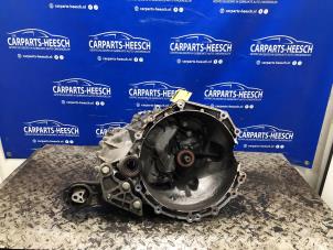 Gebruikte Versnellingsbak Ford Fiesta 7 1.0 EcoBoost 12V Prijs € 500,00 Margeregeling aangeboden door Carparts Heesch