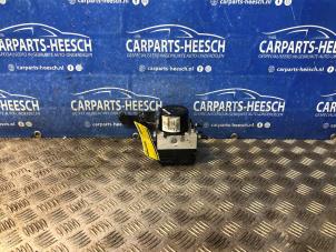 Gebruikte ABS Pomp Ford Kuga II (DM2) 1.6 EcoBoost 16V 4x4 Prijs € 150,00 Margeregeling aangeboden door Carparts Heesch