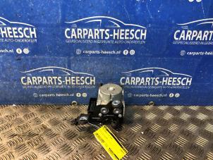 Gebruikte ABS Pomp Ford Mondeo V Wagon 1.5 EcoBoost 16V Prijs € 175,00 Margeregeling aangeboden door Carparts Heesch