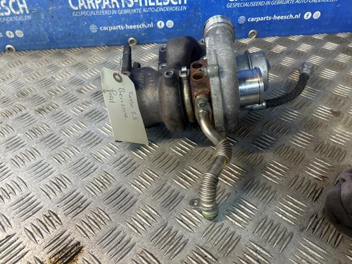 Turbo van een Ford Focus 3 1.5 EcoBoost 16V 150 2015