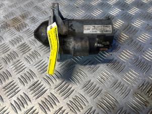 Startmotor van een Ford Fiesta 6 (JA8) 1.0 SCI 12V 80 2013