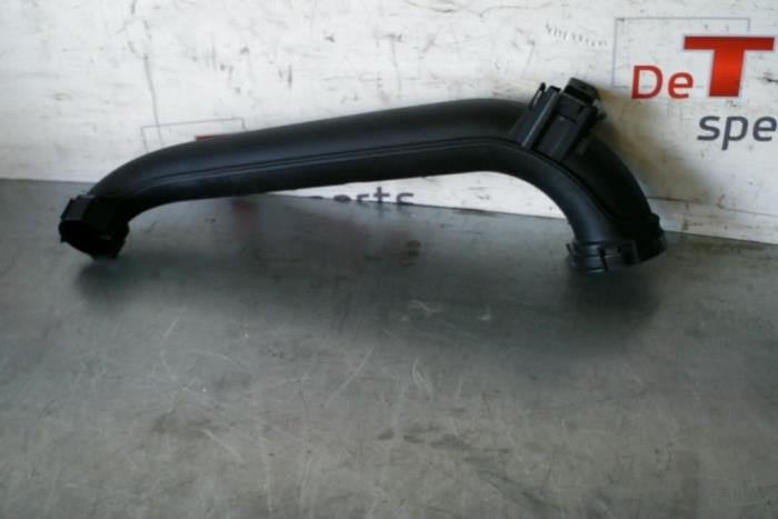 Gebruikte Intercooler Buis Volkswagen Golf VII (AUA) 1.4 TSI 16V Prijs € 17,00 Margeregeling aangeboden door TSI-Parts / Allmotorparts B.V.