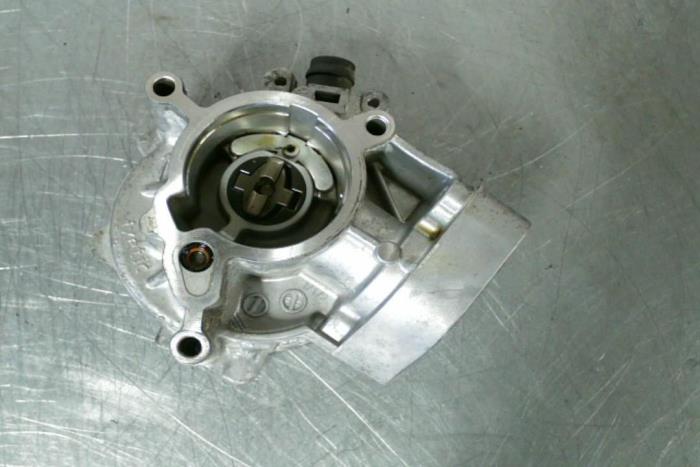 Gebruikte Vacuumpomp (Benzine) Audi S3 Prijs € 62,00 Margeregeling aangeboden door TSI-Parts / Allmotorparts B.V.